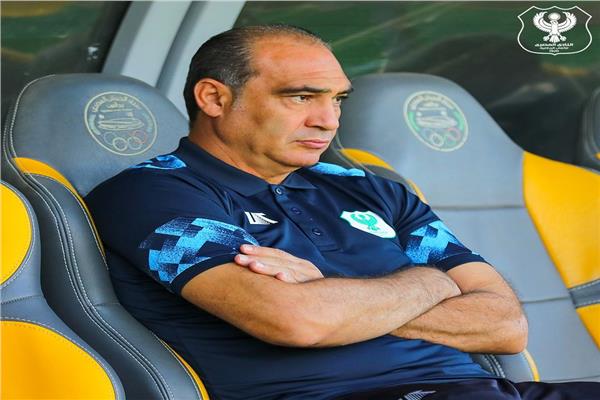 رغم ظهوره بالنادي.. علي ماهر يبتعد عن خلافة ريبيرو بالأهلي