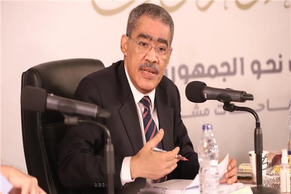 تنفيذًا للتوجيهات الرئاسية.. هيئة الاستعلامات تخاطب العالم بـ 9 لغات