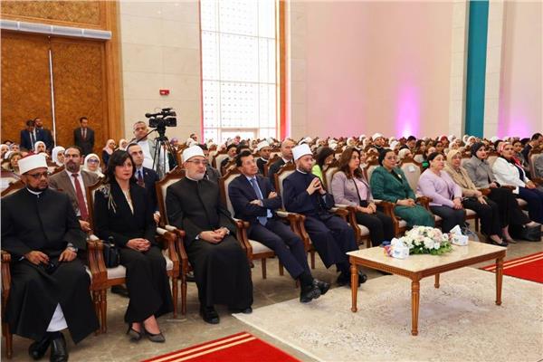 في يومها العالمي.. التحالف الوطني يجدد دعمه لجهود تمكين وحماية المرأة