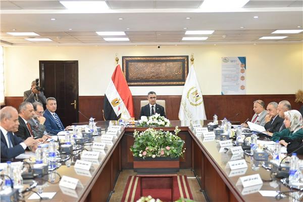 وزير التموين: استخدام التكنولوجيا الحديثة في تشغيل الصوامع لرفع كفاءة التخزين