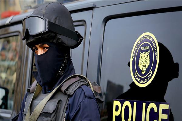 مصدر أمني ينفي مزاعم «الإرهابية» وفاة ضابط شرطة بسبب تناوله مادة سامة