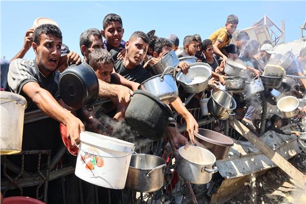 الوكالة الفرنسية: الأمم المتحدة تعلن انتهاء حالة المجاعة بغزة مع بقاء الوضع حرجا