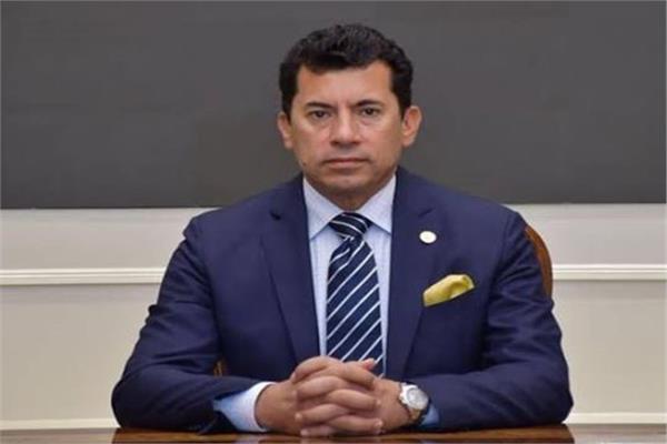 وزير الرياضة يشكر الجماهير المغربية ويتمنى نهائيًا مصريًا مغربيًا