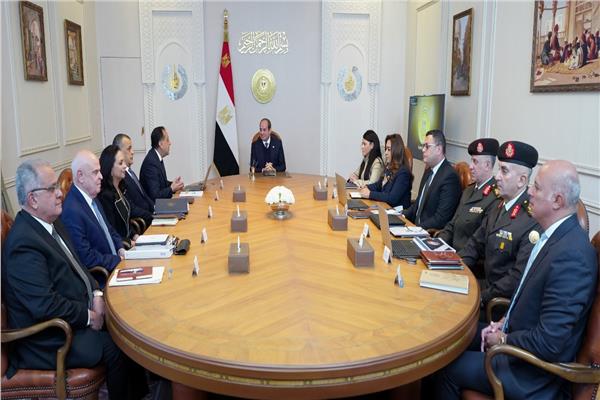 السيسي يوجه بمتابعة تنفيذ باقي أعمال المرحلة الأولى من مبادرة «حياة كريمة»