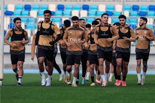 استمرار غياب قائد الزمالك عن الفريق في لقاء المصري بالكونفدرالية