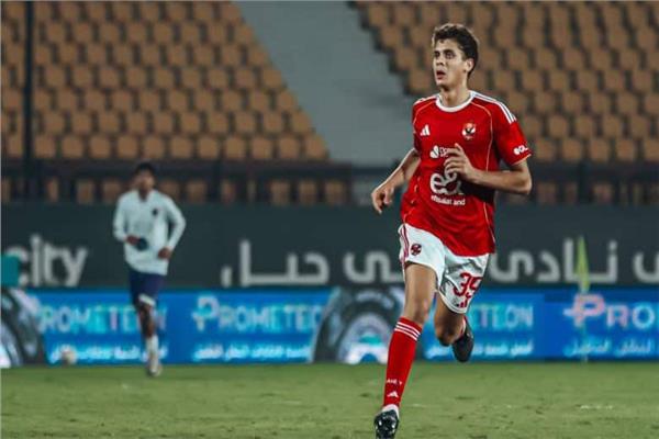 حمزة عبد الكريم إلى برشلونة| موهبة أهلاوية تبدأ رحلة الاحتراف الأوروبي