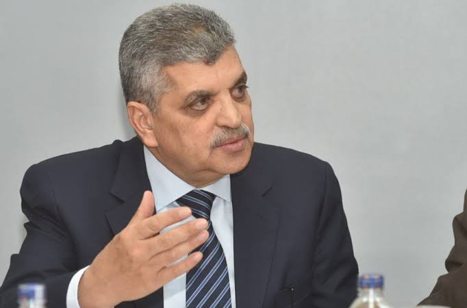 الفريق أسامة ربيع :”حركة الملاحة بالقناة منتظمة… ولم تتأثر بحادث جنوح السفينة FENER خلال تواجدها خارج المجرى الملاحي للقناة بمنطقة الانتظار الغربية شمال مدينة بورسعيد “
