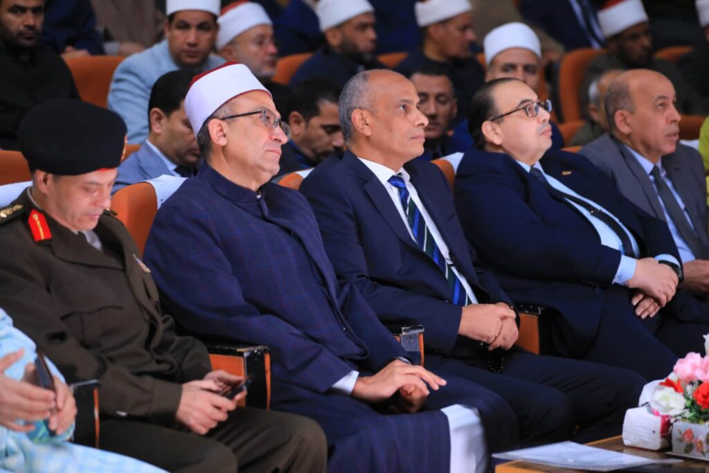 رئيس جامعة كفر الشيخ يشهد الاحتفال السنوي لتأسيس الجامع الأزهر .. ويؤكد : الأزهر منارة الوسطية ورمز الاعتدال عبر التاريخ