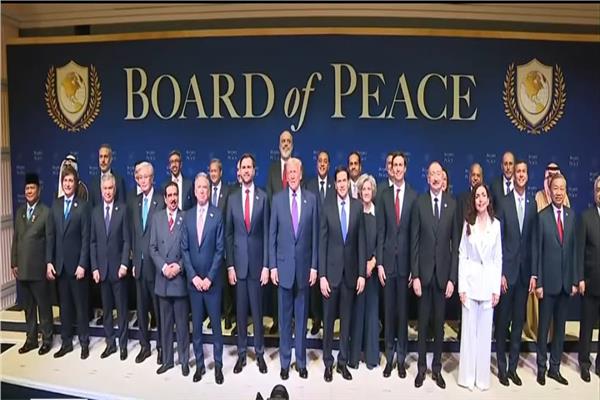 رئيس الوزراء: مصر تدعم خطة ترامب الهادفة إلى تدشين عصر من السلام