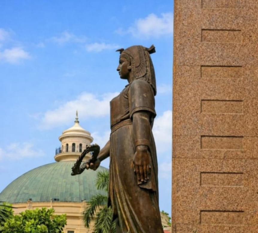 جامعة القاهرة تنظم مسابقة “اللغة العربية .. هوية وإبداع” بالتعاون بين نادى اليونسكو بالجامعة ومركز تطوير تعليم اللغة العربية بكلية الدراسات العليا للتربية