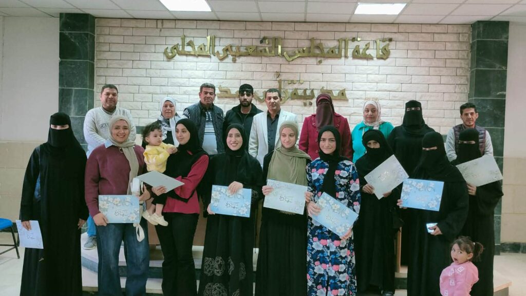 ختام فعاليات دورة تدريبية في مجال الكروشيه والتطريز بنادي المرأة برأس سدر