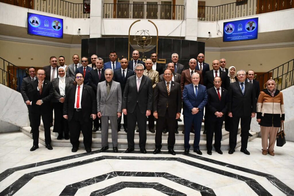 المجلس الأعلى لشئون التعليم والطلاب يعقد اجتماعه الدوري بجامعة العاصمة