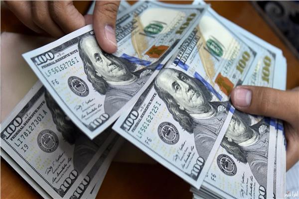 استقرار سعر الدولار أمام الجنيه في ختام تعاملات اليوم 13 مارس 2026