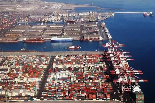 إيران: السيطرة على مضيق هرمز قد تُفقد العقوبات فاعليتها