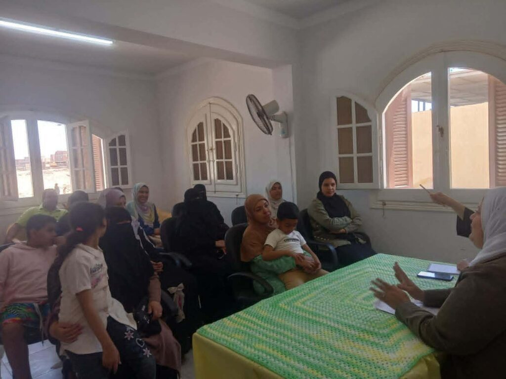 وحدة تكافؤ الفرص بجنوب سيناء تنظم ندوة تثقيفية حول التعامل مع المراهقين وتأثير الإعلام الرقمي