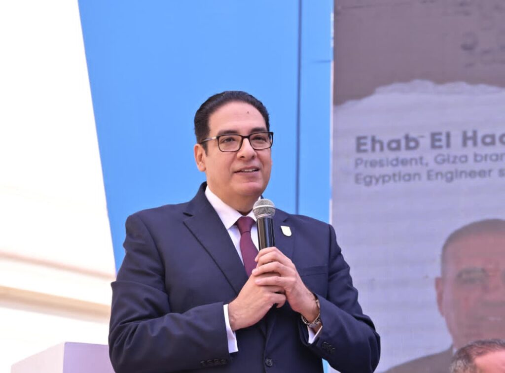 كلية الهندسة بجامعة القاهرة تحتضن فعاليات اليوم الرابع لملتقى التوظيف والتدريب وسط مشاركة واسعة من كبرى المؤسسات والشركات الهندسية
