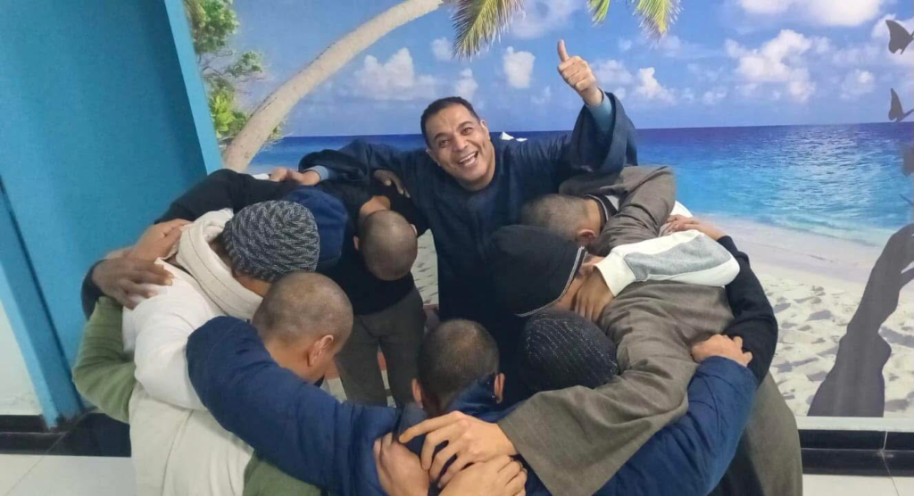 بعد نجاح مبادراته التوعوية.. كرم من الله السيد يطلق “صحوة ما قبل الثأر” بمركز دار السلام بسوهاج