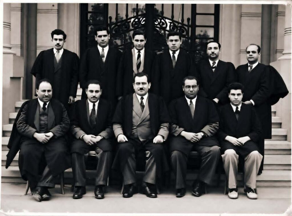 من ذاكرة جامعة القاهرة .. صورة تحكي تاريخًا