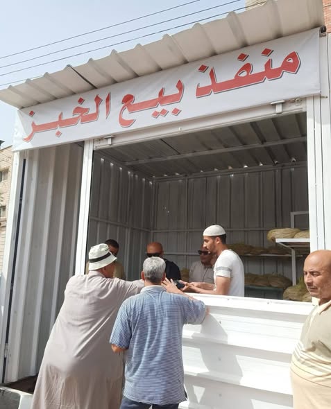 بشرى سارة لأهالي بني عبيد.. محافظ الدقهلية يفتتح منفذ صرف الخبز المدعم