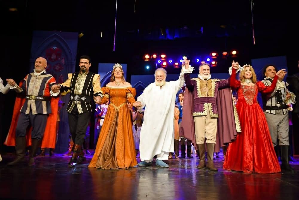 المسرح القومي يحتفل بـ150 ليلة عرض لمسرحية “الملك لير”