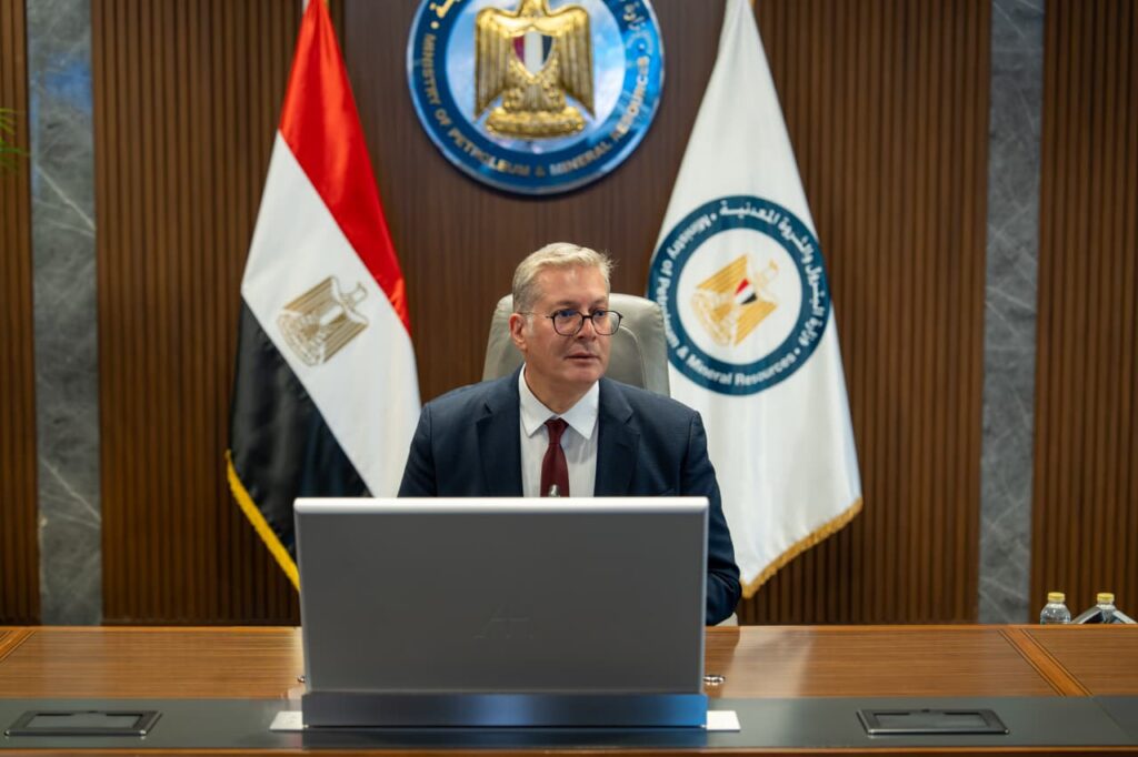 وزير البترول