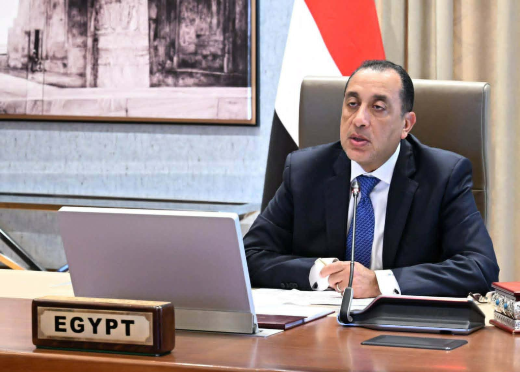مصر تدعم القارة السمراء بـ 43 طناً من المساعدات الطبية لمواجهة تفشي “إيبولا”