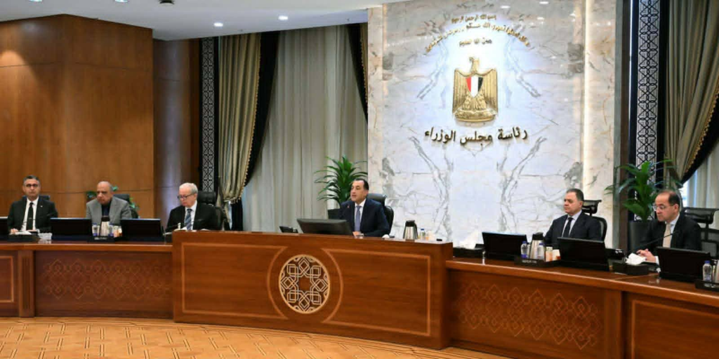حصاد إنجازات الحكومة في اجتماعها بالعاصمة الجديدة.. صفر مستحقات للشركاء الأجانب ورقم تاريخي لتوريد القمح ومؤشرات اقتصادية مبشرة
