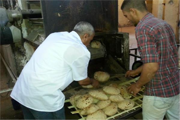 لغز جثة المنيب.. الأمن يفحص كاميرات المراقبة لكشف سر وفاة ابن صاحب مخبز داخل عمله