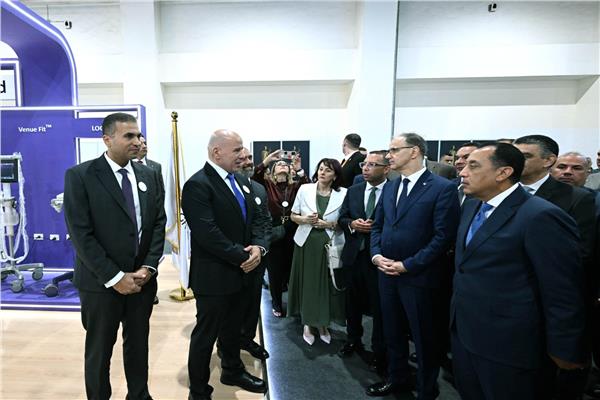 بمشاركة 100 دولة.. رئيس الوزراء يتابع أحدث تكنولوجيات الرعاية الصحية في “Africa Health ExCon”