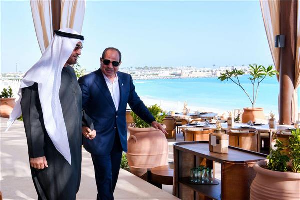مصر والإمارات ترحبان بإنهاء التوتر مع إيران وإعادة فتح مضيق هرمز
