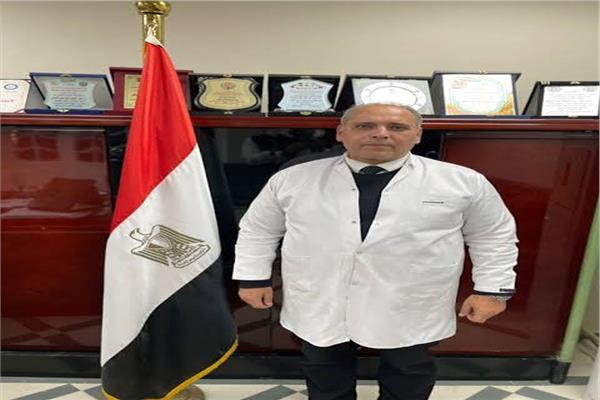 من أجل الـ “تريند”.. سقوط محامٍ فبرك فيديو كاذباً للتشهير بمستشفى دمنهور التعليمي! (إليك التفاصيل)