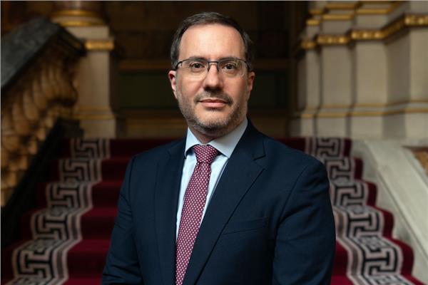 من بريطانيا إلى القاهرة.. السفير البريطاني يهنئ الفراعنة بالإنجاز المونديالي: “صلاح ورفاقه مصدر إلهام للعالم”
