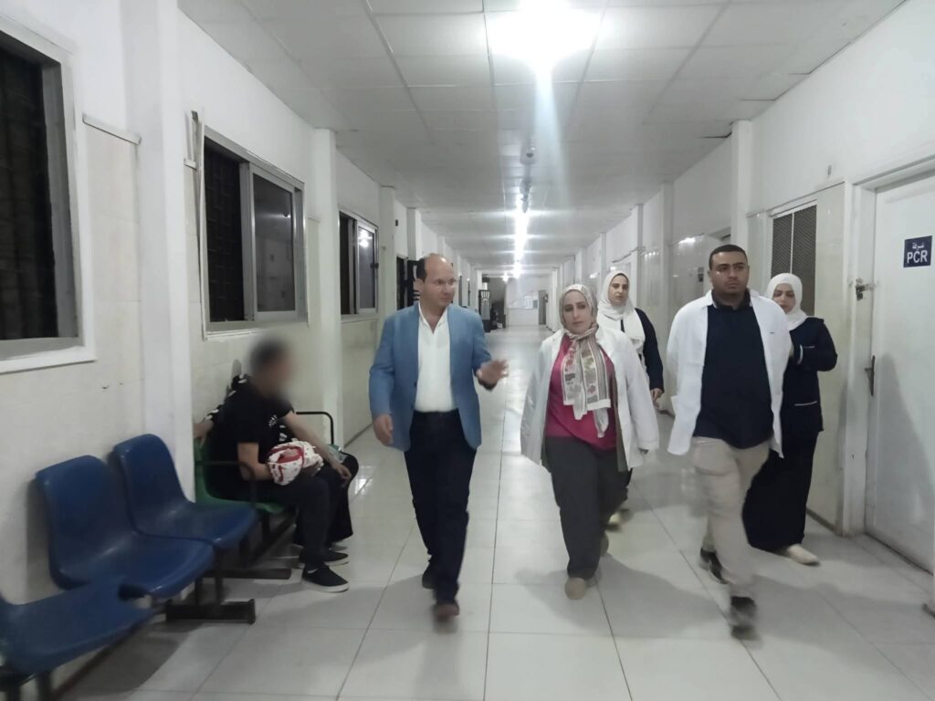 جولة مسائية لوكيل صحة الدقهلية بمستشفى طلخا المركزي.. وتكليفات عاجلة لبدء تشغيل المبنى المطور ورفع معدلات الأداء الجراحي