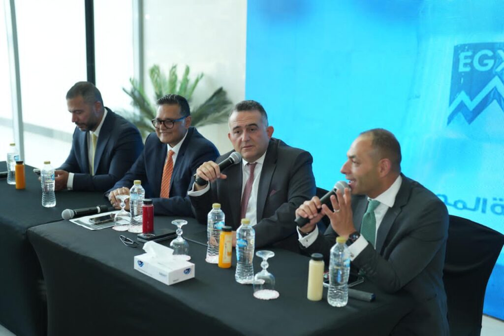 البورصة المصرية تستضيف الجمعية المصرية لخبراء الاستثمار (CFA Society Egypt) في حوار استراتيجي لتعزيز تنافسية سوق المال والاستثمار في مصر