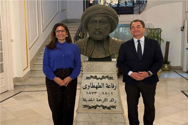شراكة ثقافية متجددة: وزيرة الثقافة والسفير الفرنسي يترجمان مباحثات باريس إلى خطوات تنفيذية