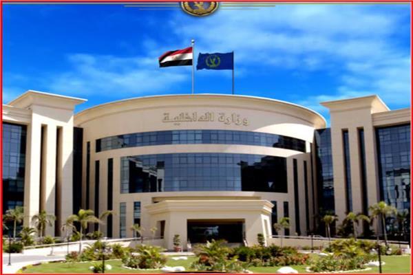 ذهب ومتعلقات للبيع من أجل الانفصال.. كشف لغز “استغاثة دكرنس” حول اختفاء سيدة وطفلها بالدقهلية