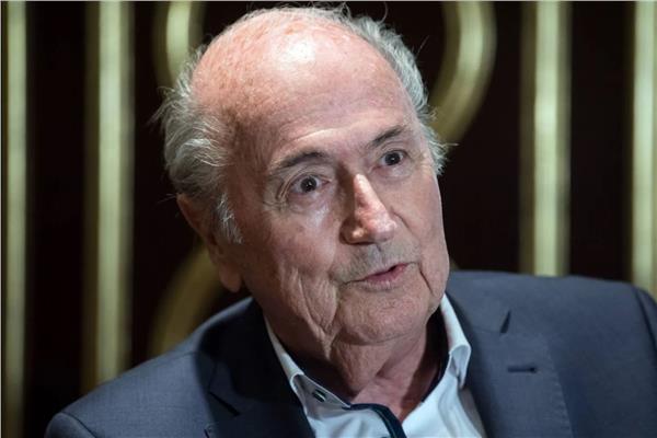 زلزال في أروقة المونديال.. بلاتر يهاجم “نفوذ ترمب” في واقعة طرد بالوغون ويسأل: إلى أين يتجه فيفا؟
