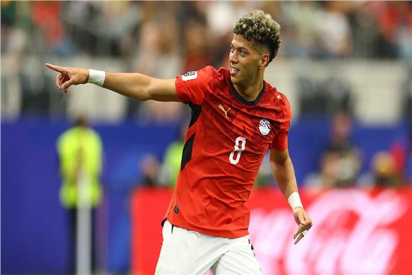زلزال المونديال يشعل ميركاتو أوروبا.. سيلتيك ووست هام في صراع “كسر عظم” لضم إمام عاشور، والأهلي يترقب بذكاء