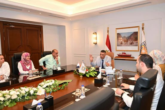 إدارة الأزمات والطوارئ تشهد ربط منظومات جنوب سيناء بالمنظومة المركزية
