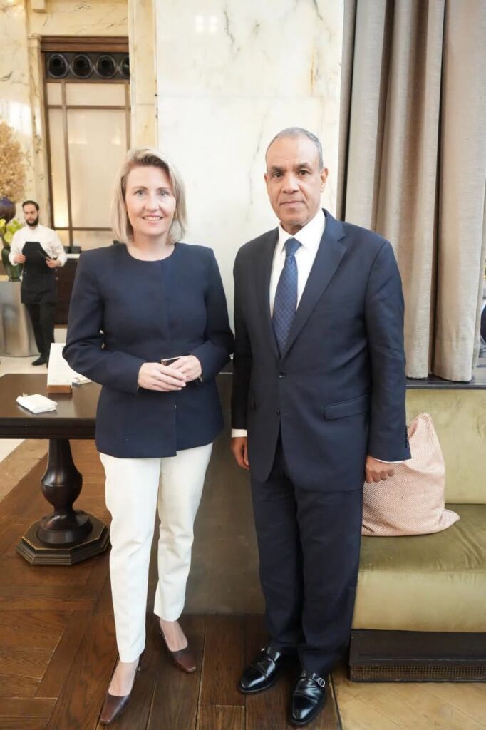 وزير الخارجية يبحث مع مديرة مركز سياسات الهجرة سبل تعزيز الشراكة الثنائية لقاء وزير الخارجية مع مديرة المركز الدولي لتطوير سياسات الهجرة