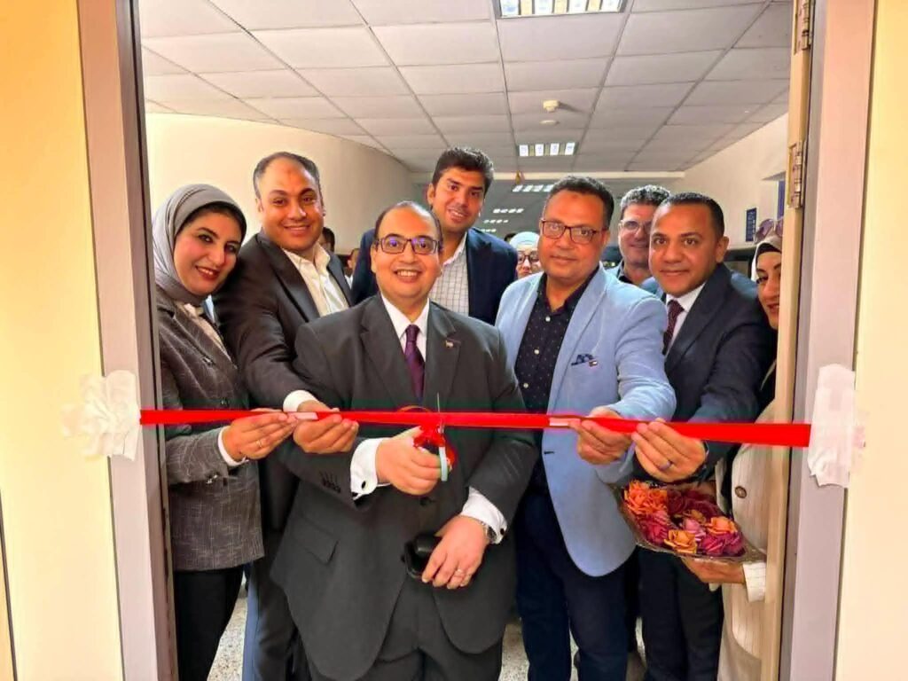 رئيس جامعة كفر الشيخ يفتتح عناية متخصصة لأمراض الصدر ووحدة للغسيل الكلوي للأطفال وجهازًا متطورًا للكشف على الفيروسات ببنك الدم بالمستشفى الجامعي