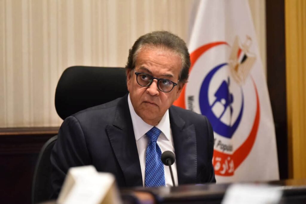 شروط تجديد ترخيص مزاولة المهنة للأطباء كل 5 سنوات بوضوح