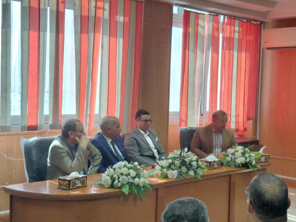 رئيس جامعة كفر الشيخ : الاستثمار في الباحث المصري هو الطريق الحقيقي لبناء جامعة عالمية قادرة على المنافسة الدولية وجذب التمويل البحثي