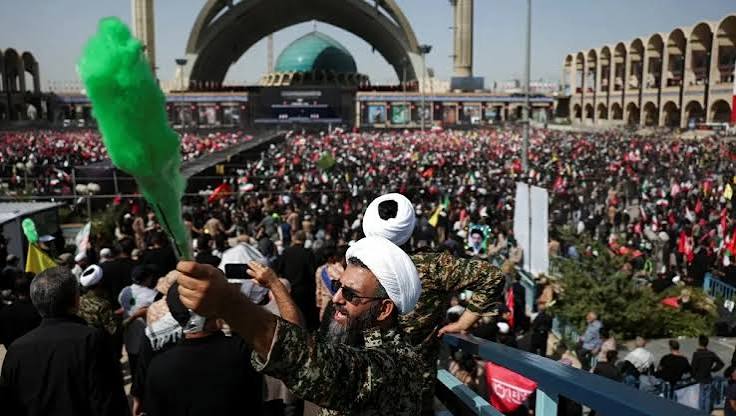 بين الترتيبات الإقليمية والترقب الدولي.. إيران تستعد لتشييع جنازة خامنئي
