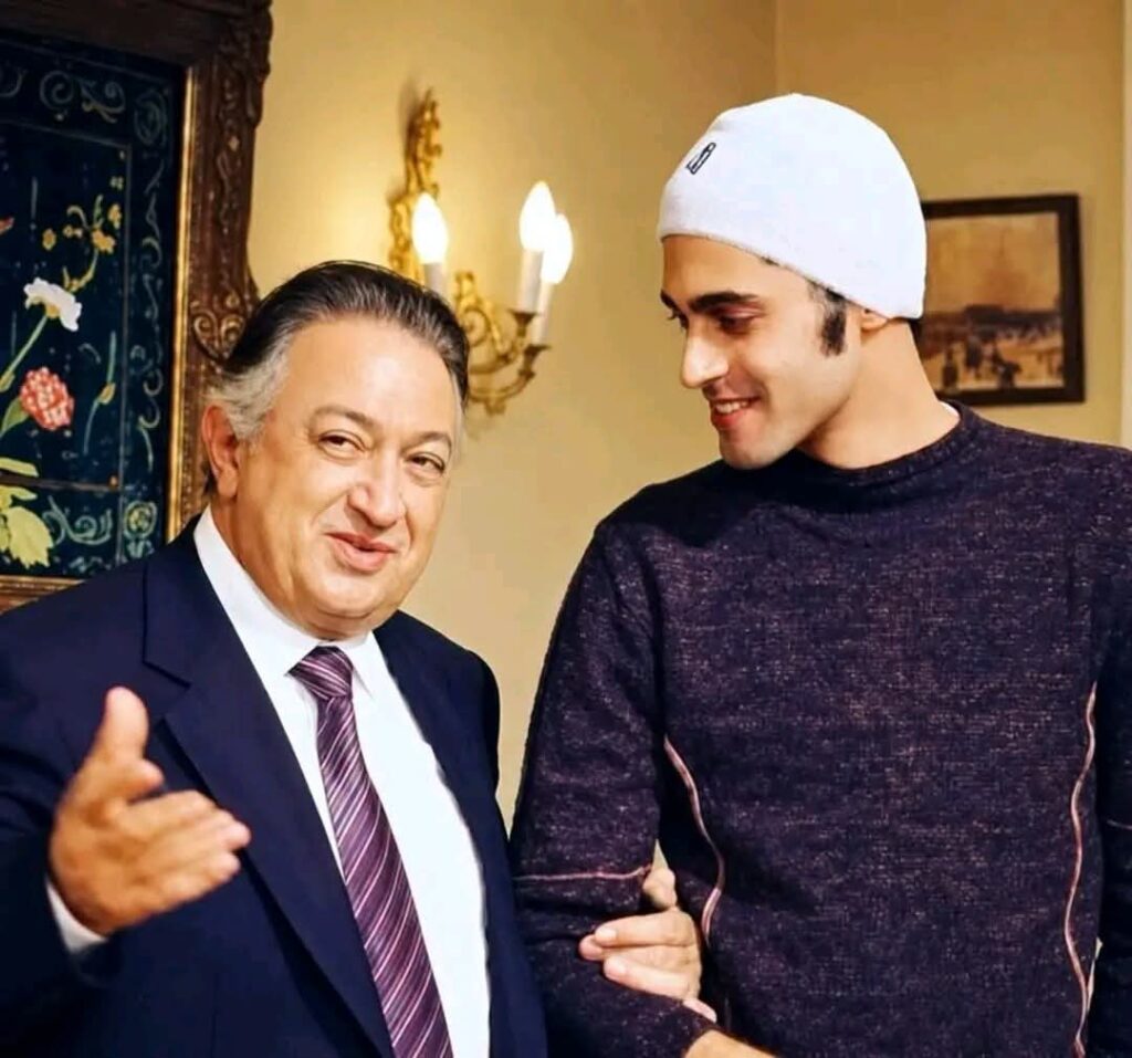 وفاة ابن بطل مسلسل حضرة المتهم أبي بعد صراع مع السرطان بوضوح