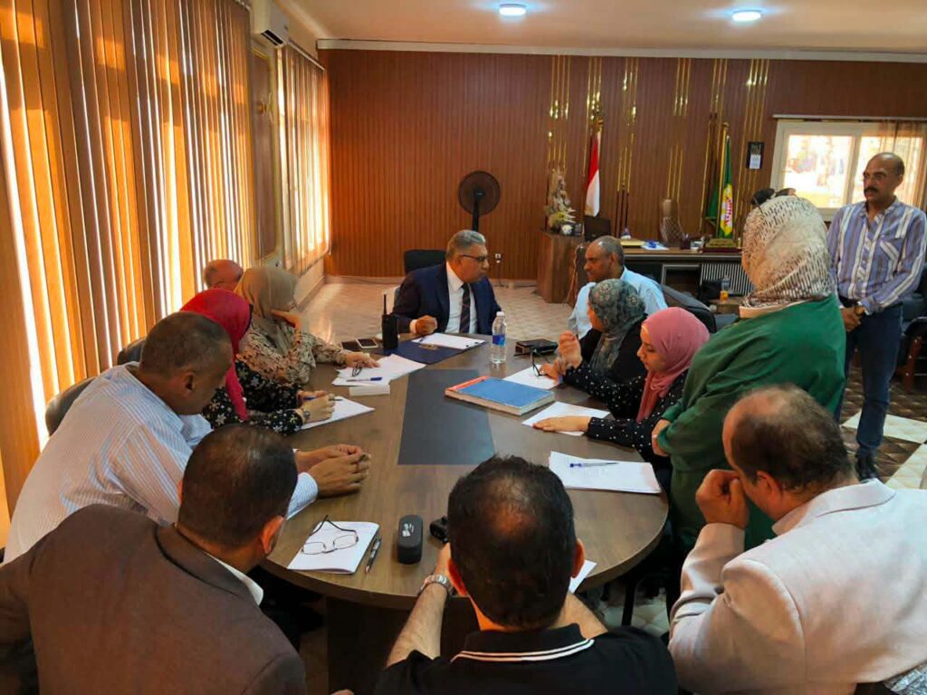 انهيار عقار بطلخا وتحركات ميدانية عاجلة