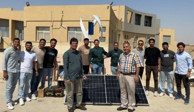 طلاب الميكاترونيات بالجامعة المصرية يقدمون 7 مشاريع تخرج واعدة