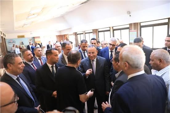 كواليس جولة وزير التعليم العالي بجامعة القاهرة بمكتب التنسيق