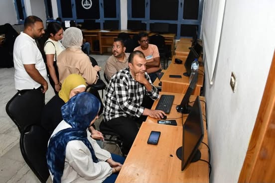 تعليم جامعي؛ إقبال معامل التنسيق الإلكتروني بجامعة عين شمس يتواصل