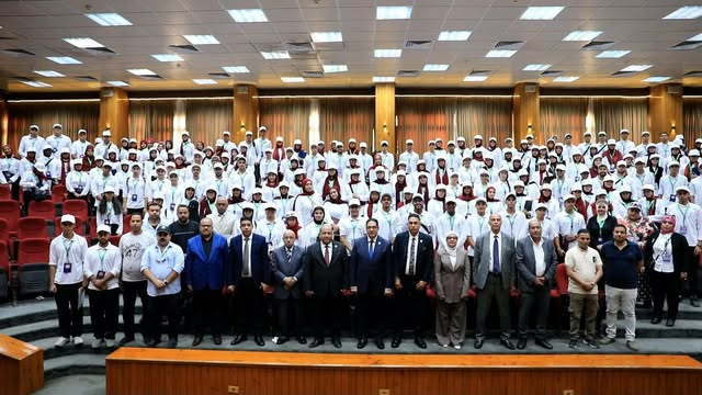رئيس جامعة القاهرة يفتتح انطلاق معسكر قادة المستقبل